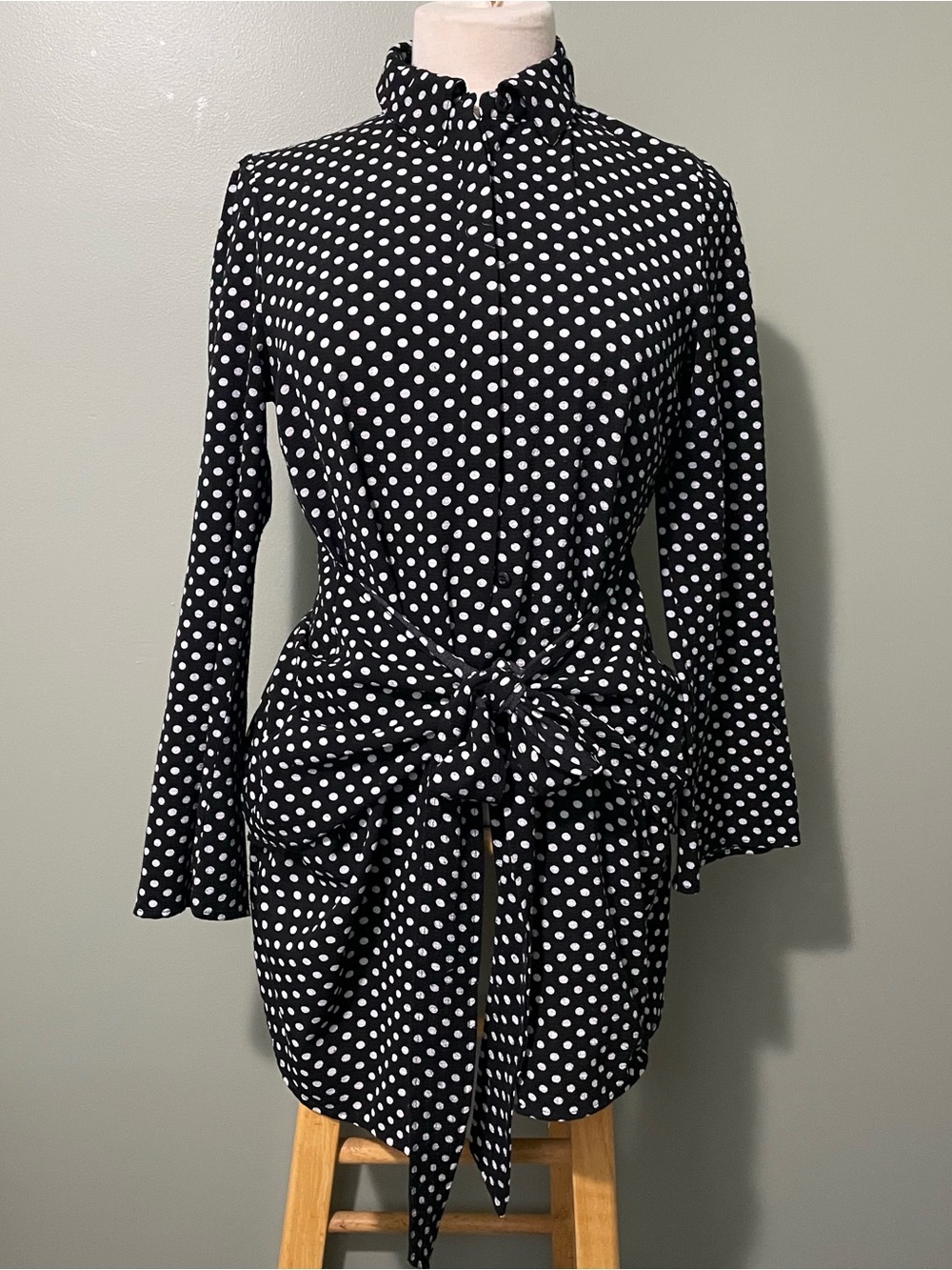 QED London Black Polka Dot Tie-Front Shirt Dress Bell Sleeve Mini